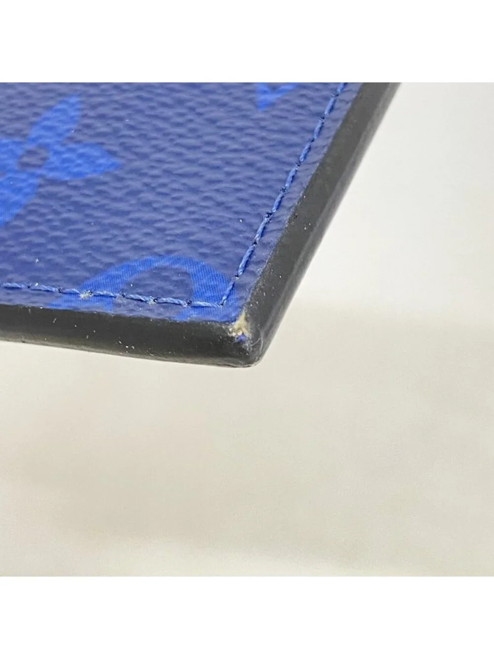 Louis Vuitton Taigarama Coin Card Holder Cobalt